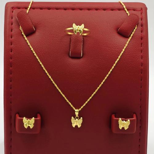 طقم ذهب عيار 18 - 18K Gold set Heart shape