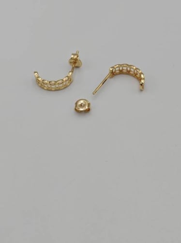 Earring 18K Gold - حلق عيار 18