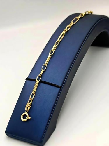 Versace Bracelet 18K Gold - إسوارة فيرزاتشي عيار 1...