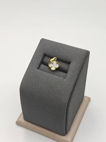 pendant 18k Gold - تعليقة ذهب عيار 18