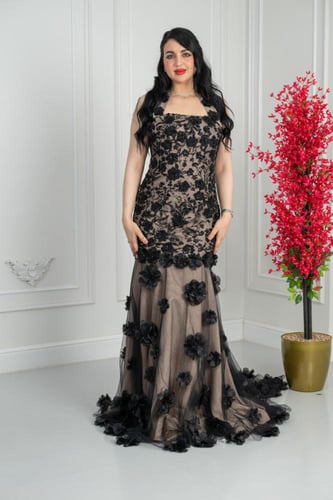 فستان سهرة ورود