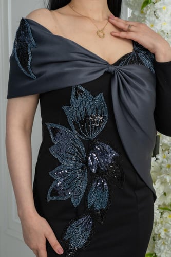 فستان سهرة كلفة امام