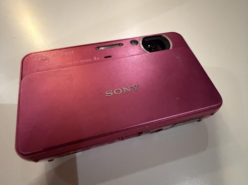 Sony CyberShot DSC-T99
