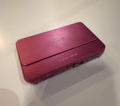 Sony CyberShot DSC-T99