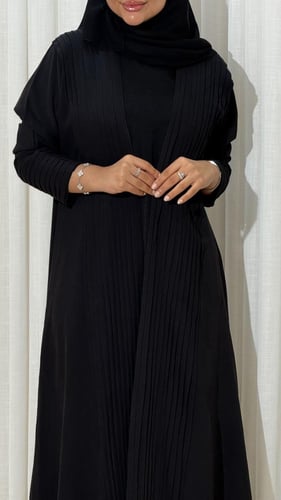 عبايه خزامى اسود