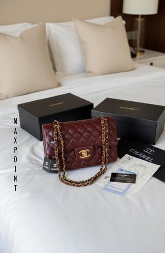 حقيبة CHANEL - بتصميم كلاسيك