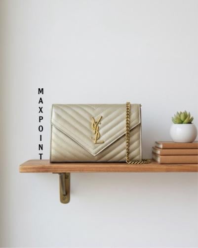 حقيبة "إينفيلوب"