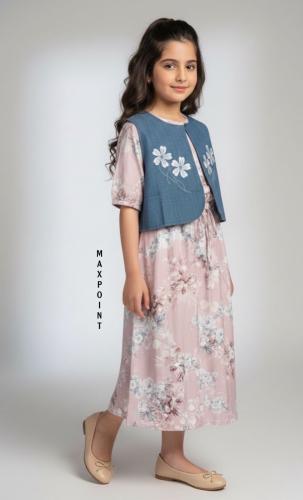 فستان بناتي