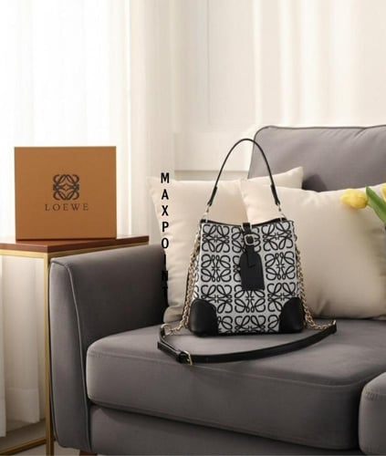 حقيبة LOEWE