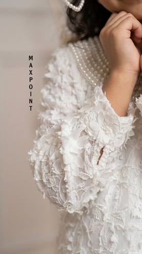 لؤلؤة الثلج الملكي (Snow Pearl Royal Dress)