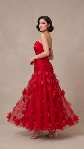فستان "روز فيلفت" (Rose Velvet)