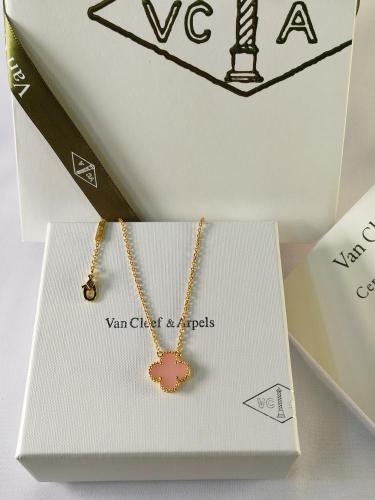 سلسال فان كليف الهامبرا Van Cleef Alhambra