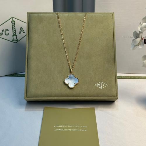 سلسال فان كليف الهامبرا الوردة الكبيره ذهبي رمادي Van Cleef Alhambra