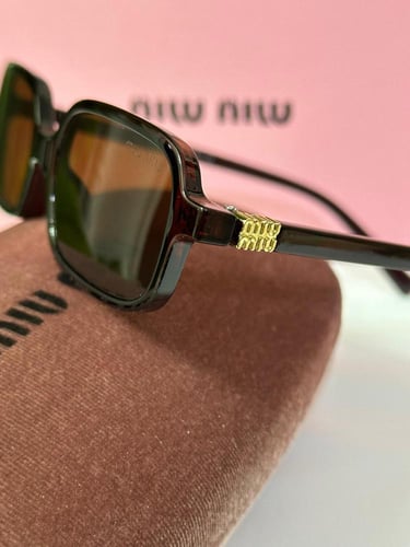 نظارة ميو ميو miu miu 4004