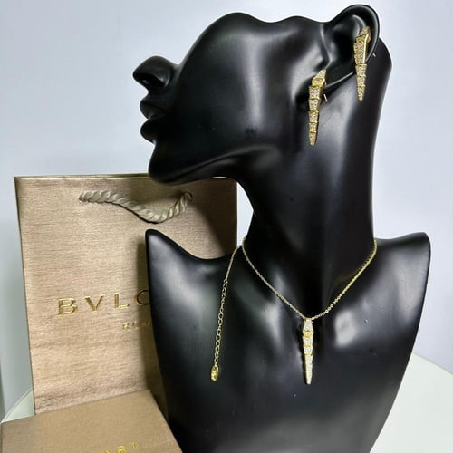 طقم بولغاري سيربانتي فايبر الذهبي – تصميم الذيل ال...