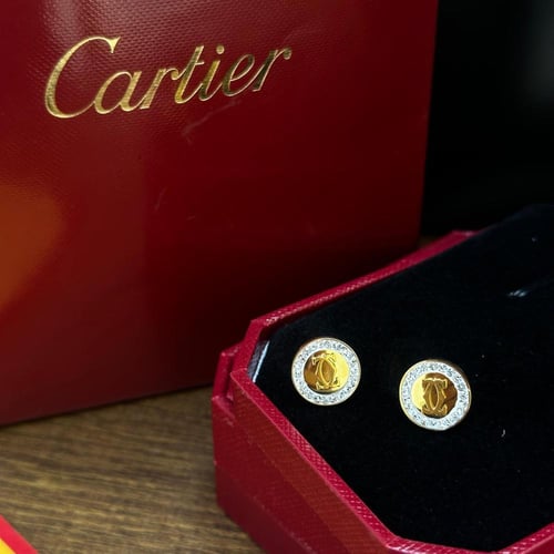 طقم كارتير Cartier Love Stones ذهبي – سلسال وأقراط