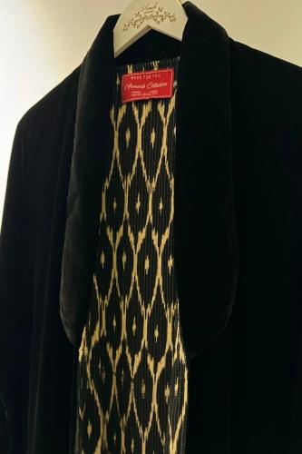 A80-مخمل اسود مبطن بقطن هندي