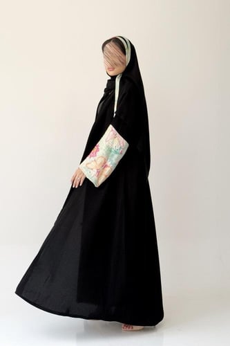 A69-عباية بكم شبك ورود