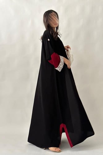 "A47-عباية بكم لينن مشجر "