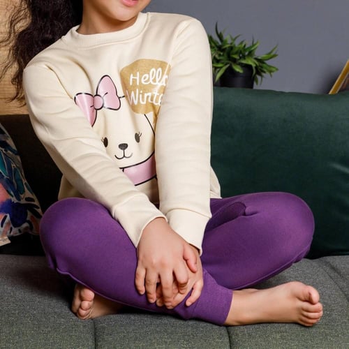 بيجامة بناتي طباعة دبدوبة وكلمة HELLO WINTER