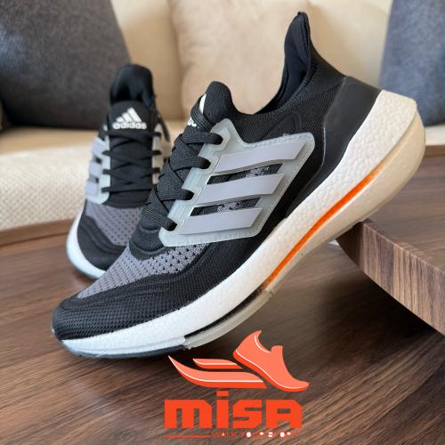 اديداس ألترا بوس (رمادي/أسود) - Adidas Ultra Boost...