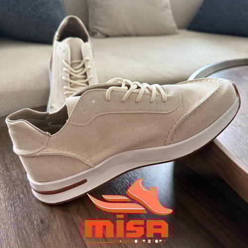 حذاء رياضي من لورو بيانا - بيج