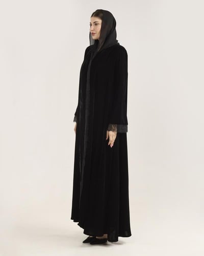 مخمل أسود بدانتيل فرنسي - Aw 007