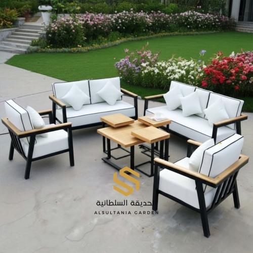 جلسة خارجية 7 مقاعد مصنوعة من الحديد والخشب السويد...