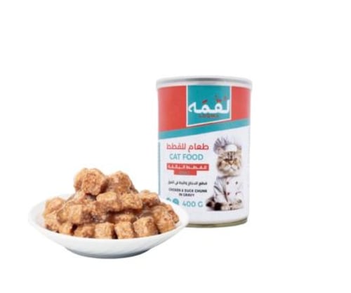 لقمه طعام رطب للقطط البالغة بقطع الدجاج والبط في ا...