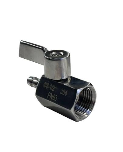 Half-inch spout, internal thread, metal handle