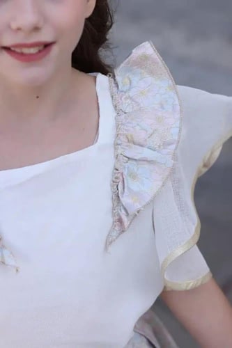 بلوزة بناتي بكم كرنشة العنق دائري 7135