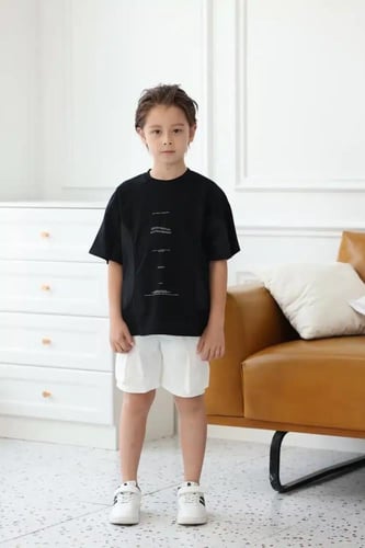 شورت ولادي ابيض قصير 4122