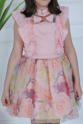 بلوزة بناتي وردي بفيونكة على الصدر 2767