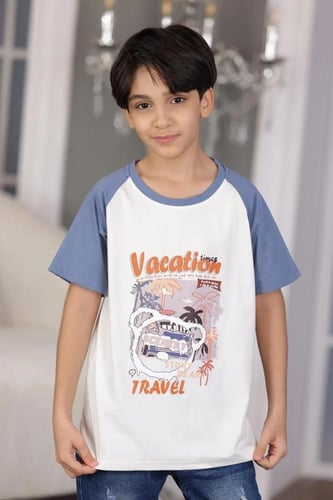 تيشيرت ولادي ابيض و سماوي رسمه على الصدر 2975