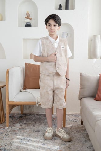 قميص ولادي ابيض مع سديري 4151