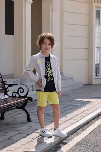 شورت ولادي اصفر 4110