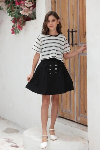 تنورة بناتي كلوش اسود قصير 7130