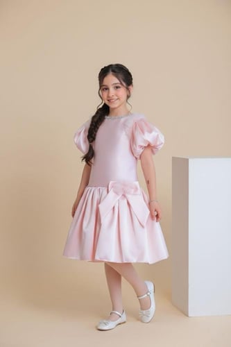 فستان بناتي سهرات وردي بفيونكة على الخصر S01149