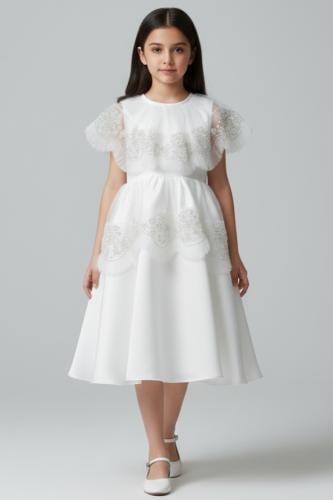 فستان بناتي أبيض أنيق بتطريز ناعم وأكمام تولS01262
