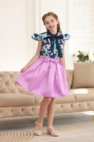 تنورة بناتي وردي بفيونكة 7101