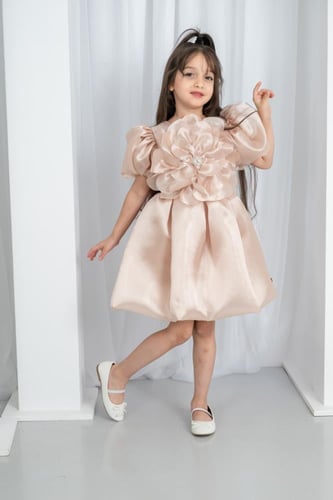 فستان بناتي بوردة بالصدر S01144