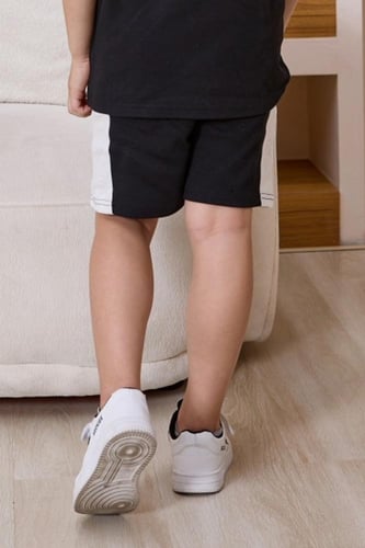 شورت ولادي اسود أنيق 4030