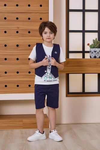 تيشيرت ولادبي ابيض مع سديري كحلي 4144