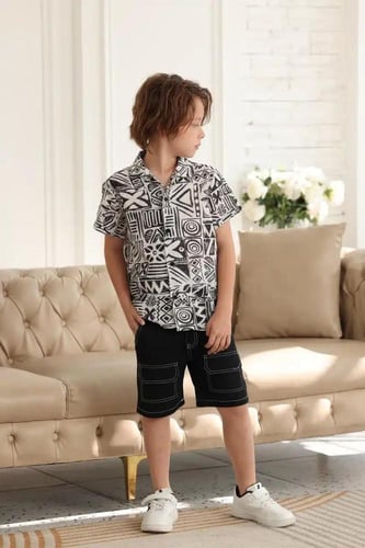 شورت ولادي اسود بخيوط بيضاء 4129