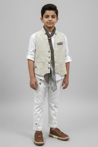 بنطلون ولادي ابيض كلاسيكي 4166