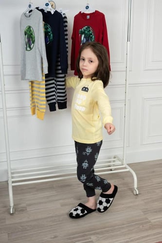 بجامه ولادي على اشكال رجل ألي 83457