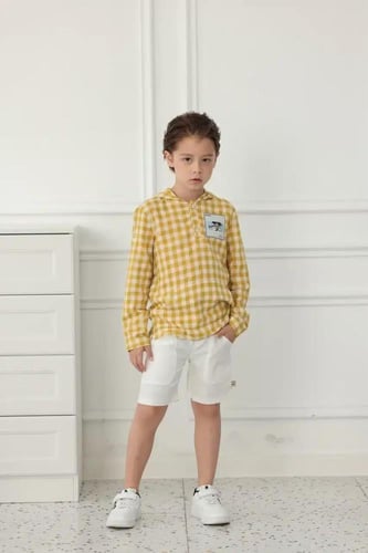 شورت ولادي ابيض كلاسيكي 4125