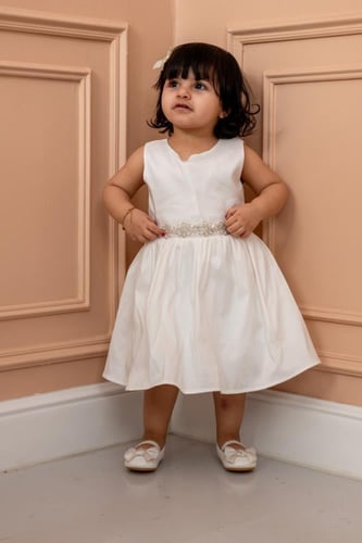 فستان سهرات سكري تطريز ع الخصر S01181