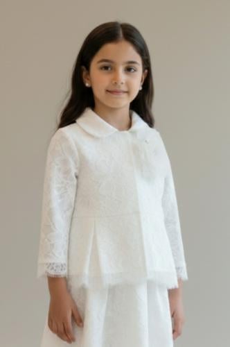 بلوزة دانتيل بيضاء فاخرة مزينة بزهرة كبيرة 7335