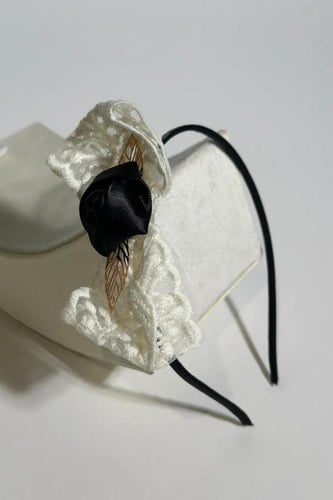 اكسسوار طوق شعر بناتي ورد T517